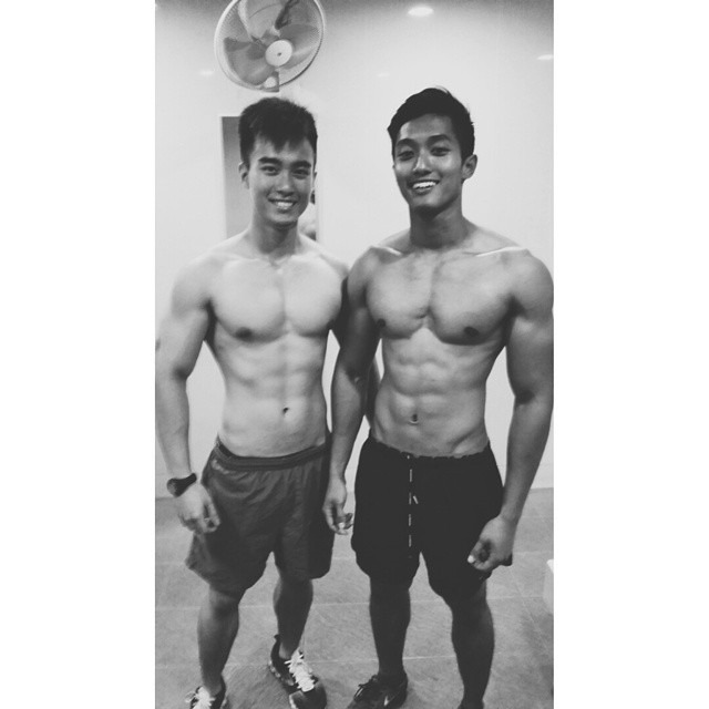 6sg:  Buddies.   http://6sg.tumblr.com/archive