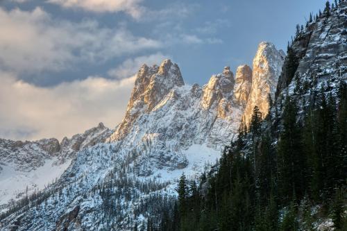 oneshotolive:  7:26 AM - North Cascades, WA [2400x1600] [OC] 📷: Nixx_Mazda 