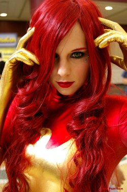 girlsgonegeeks:  The Beautiful Alexia Jean Grey as The Dark Phoenix. - source