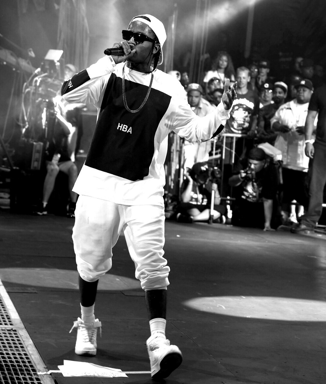 sexlane:  overdeauxis:  Follow Overdeauxis, The Streetfashion Bible!  . 