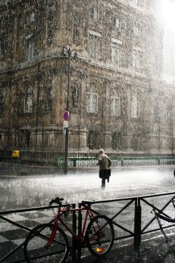  Rainy Day, Paris, France via heather 