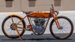 utwo:   				1915 Harley-Davidson 11K Board