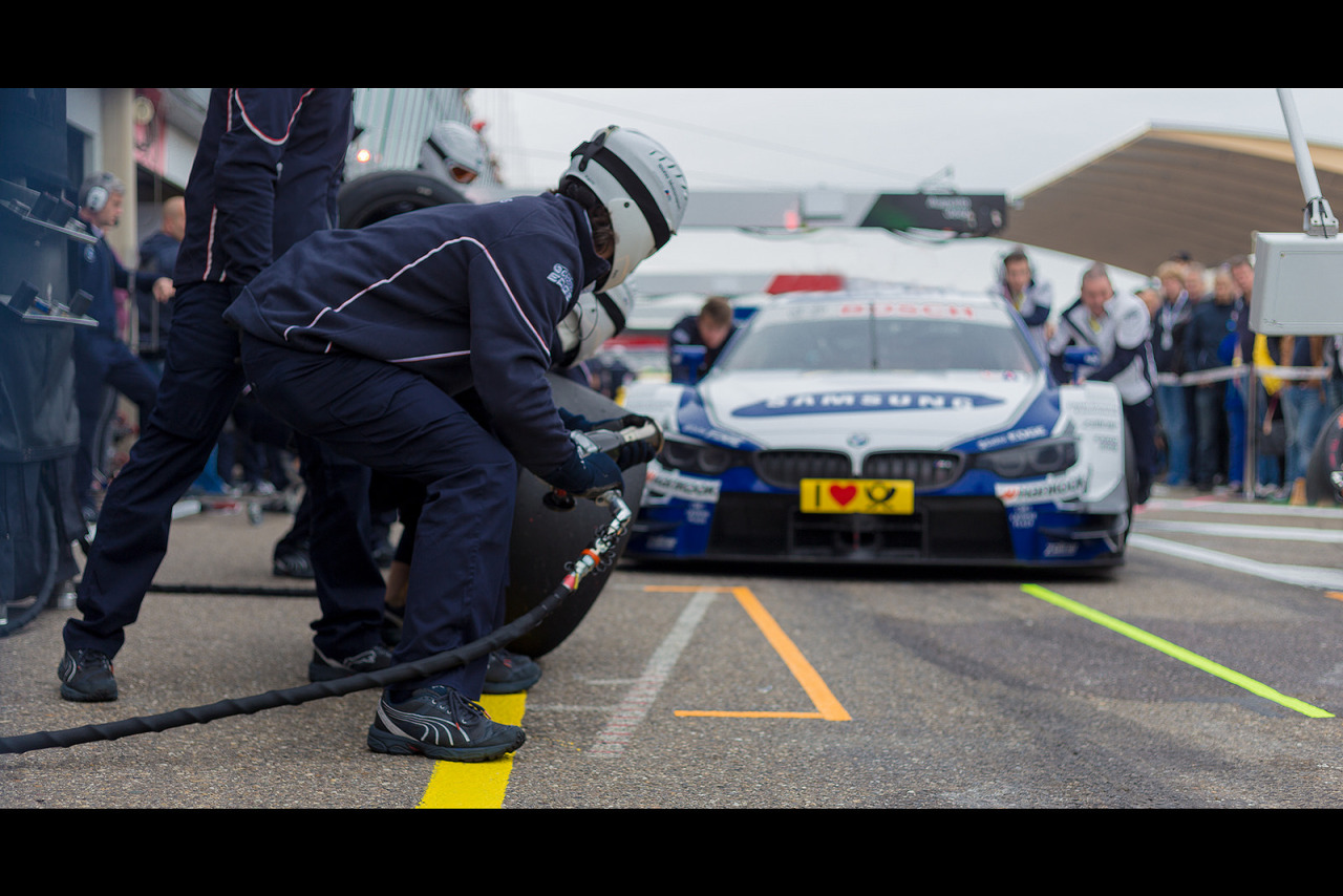 BMW DTM Pit Stop Practice
Image by Willie Bos