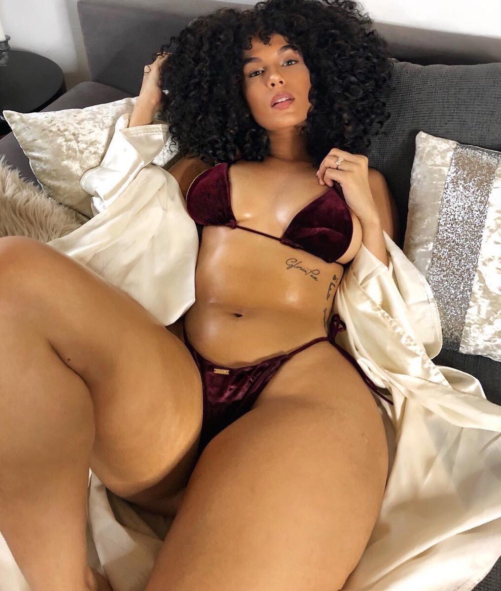 k-fetinaa:   k-fetinaa 💋 