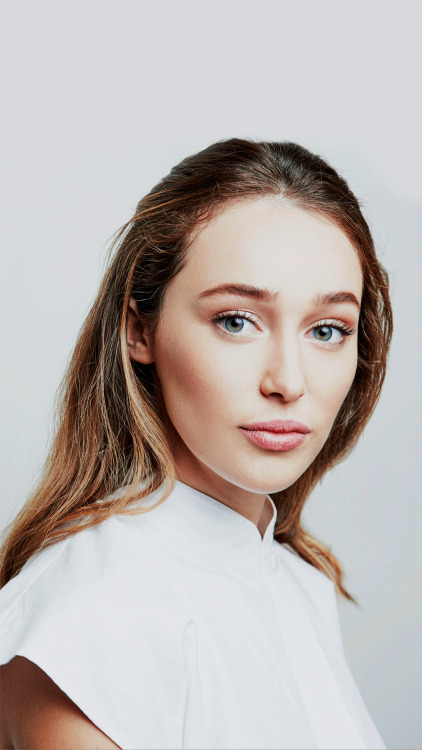 celebritiesandmovies: Alycia Debnam-Carey Lockscreens