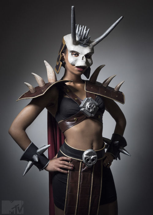 iriscosplay:  Source:The 16 Hottest Cosplay Pics From New York Comic ConIriscosplay