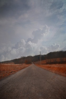 chadcochranphotography:  Hell’s Ridge Blues, rural Ohio
