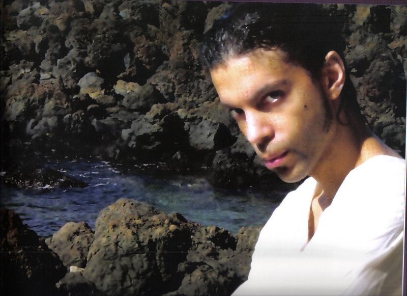 sacredarch: sacredarch:  Prince in Hawaii: An Intimate Portrait of an Artist by Afshin