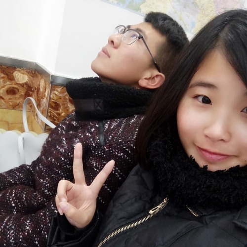 huiyijingdian: 小小年纪就这样