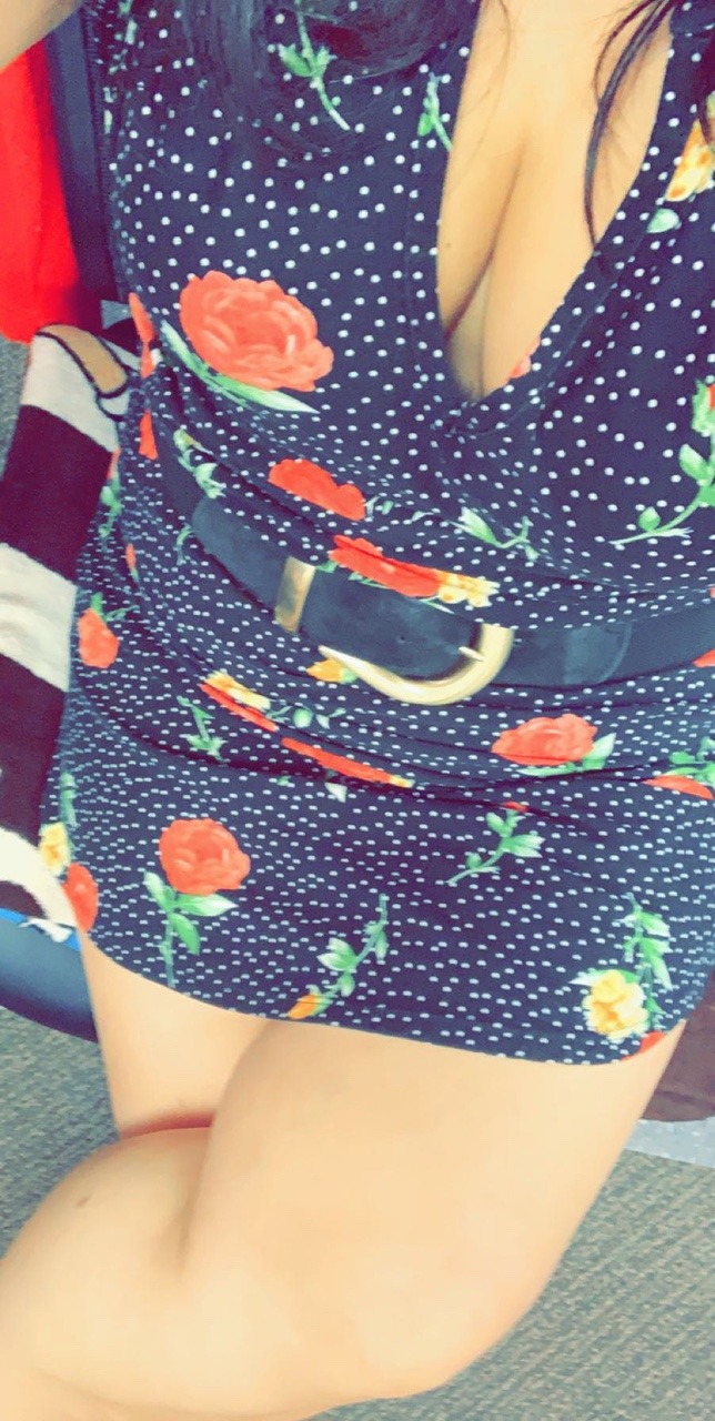 coveredsunshine:  Dots and flowers ♥️…. thickness 😳