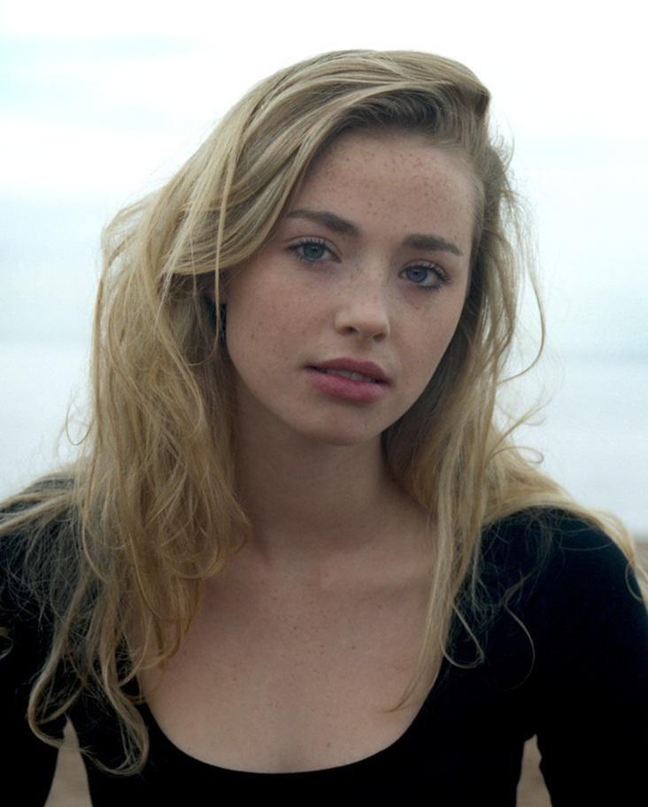 Happy birthday to Scottish actress and model Freya Mavor.   Freya was born in Glasgow in 1993 but she grew up in the 