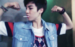 :  1/5 random gifs of boys republic ; onejunn  