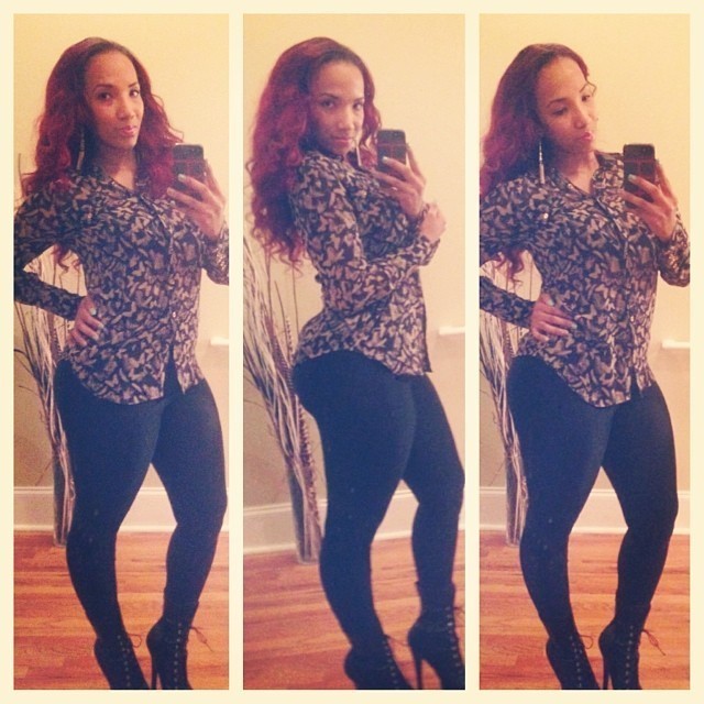 older-black-babes:  Hello, I’m Raven. Do you like ebony matures? If yes, check