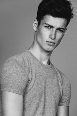 Robbie Beeser | Photographed by Alex Evans |