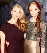 bad-velvet:  “Natalie and Sophie have clearly bonded, either through filming or