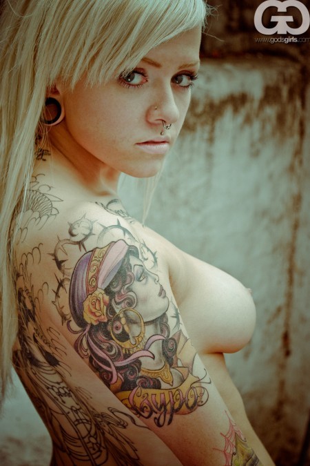 worshipgodsgirls:  Charity. Join GodsGirls here for more.