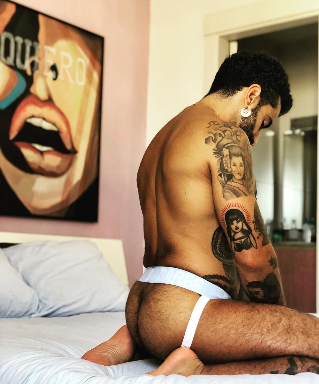 hugoajm:Quiero https://www.instagram.com/p/B0MMc8kIWAx/?igshid=sv3zp0mb94cs
