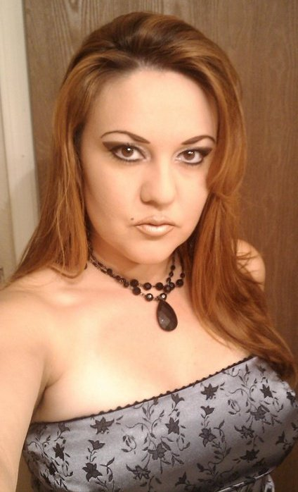 Hot Chicks ... Naked