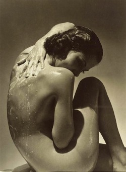 Edward Steichen.Dixie Ray 1935 Via mutualartSee