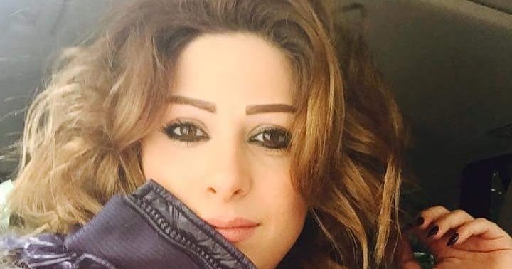 مجلة ابو عناد مجلة زينة امارات رزق بدون مكياج بملابس البحر