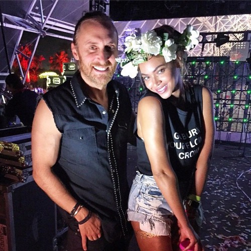 @beyonce and @nickiminaj went to see @davidguetta on stage #coachella #beyonce #davidguetta #bb #ni