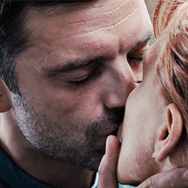 Kinda Convinced He Holds His Lovers Head While Kissing Them Irl Too,
