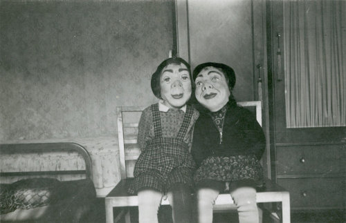 odditiesoflife:  Creepy Vintage Halloween Photographs These wonderfully creepy images of Halloween’s past come from the book, Haunted Air. The book features dozens of anonymous vintage Halloween photos dating between 1875 and 1955. The photos in the