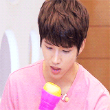 namusoos-blog:  woohyun + pink 