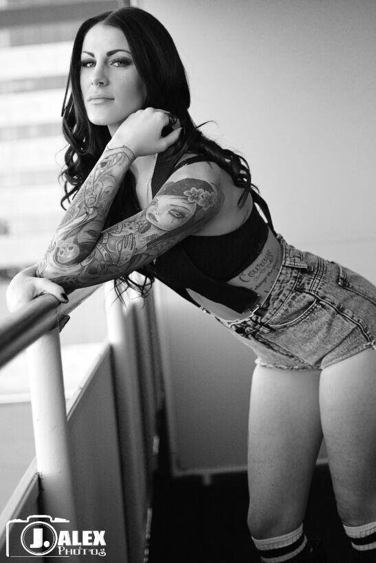 tattooedladiesmetal:  Vicki Francia J Alex