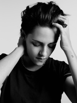 the-lesbian-label:  carangi:  Kristen Stewart