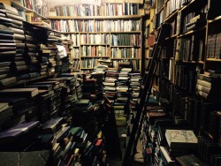 the-punk-prophet:I found an old book shop