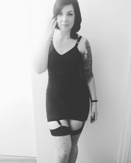the-nylon-swish: @ragoshapewear and @pamelamann stockings