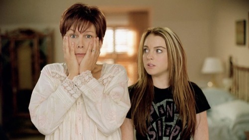 FREAKY FRIDAY (Dir: Mark Waters, 2003).