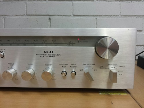 Akai AA-1020 Stereo Receiver, 1976