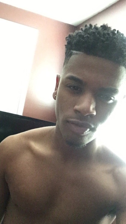 kvngjon:Shirt on | shirt off