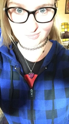 ashamedofmybrain:  I got myself a choker