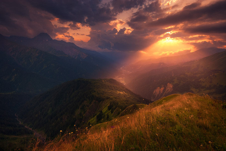 te5seract:  Sunrise over Caucasus Mountains, Magical Light &amp; Magical Sunset