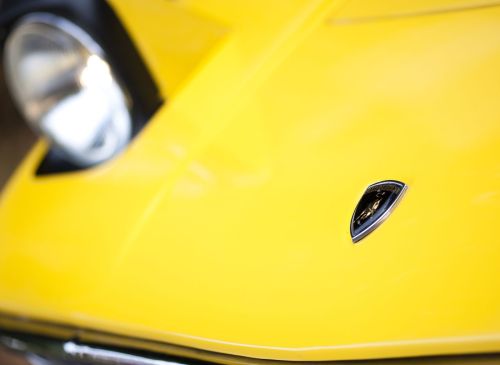 vintageclassiccars:  Lamborghini Urraco P250 - one you can afford.