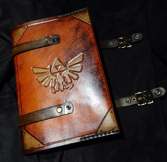 mighty-mouse-mo:it8bit:Leather Legend of Zelda Triforce Book Cover  Available for