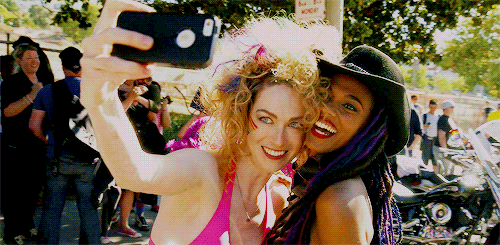 s8gif:  LOVE IS LOVE 