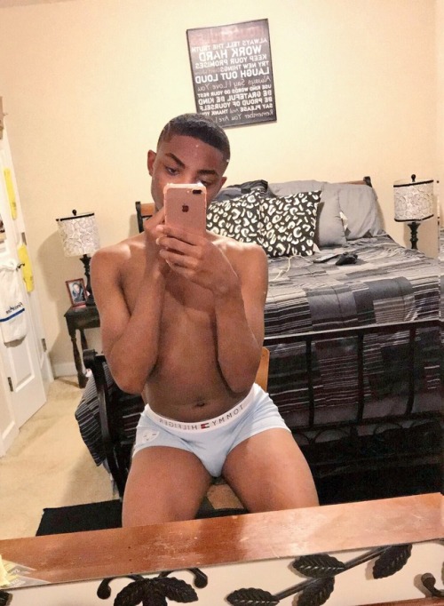 yungbijan:  Ig: aboutjaye