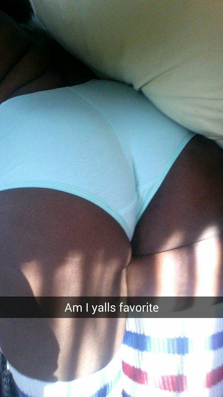 awkwardassbitch:  Snapchat 😚