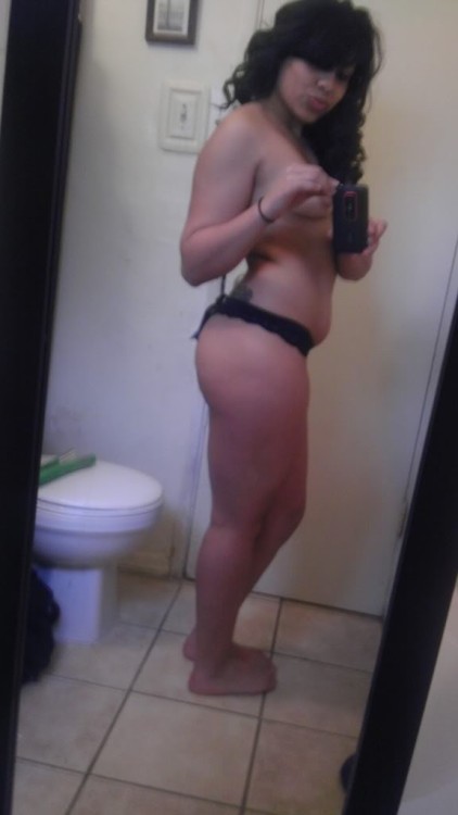 webcams-hispanas:  SOY UNA NENA LATINA MUY MUY CALIENTE !!! ENTRA… TE CAUSARE MUCHO PLACER