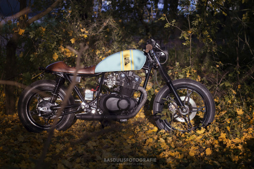 shannakeyes:caferacerpasion:Suzuki GS450 Cafe Racer by Wrench Kings | www.caferacerpasion.comOh you 