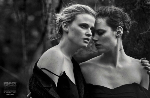 Lara Stone &amp; Freja Beha Erichsen by Peter Lindbergh