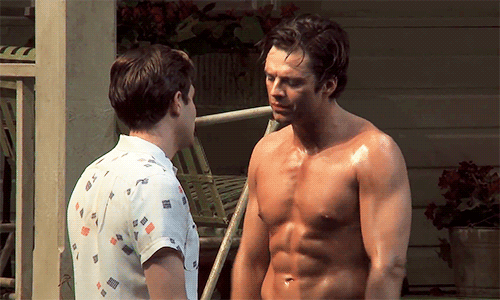 queencorazon:  Picnic, starring Sebastian Stan&rsquo;s chest + abs + everything
