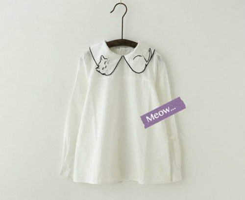 white/yellow cat collar design shirt w/ back buttons - $49.00