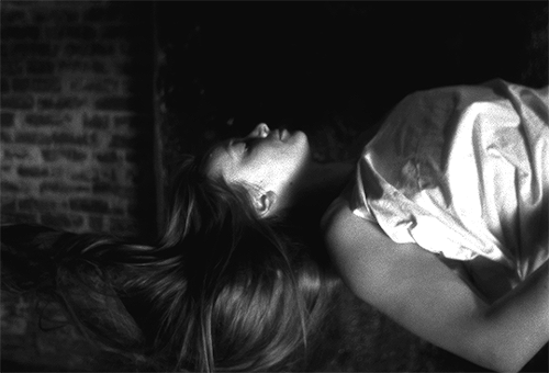 witchinghour:  The Mirror (1975) dir. Andrei Tarkovsky