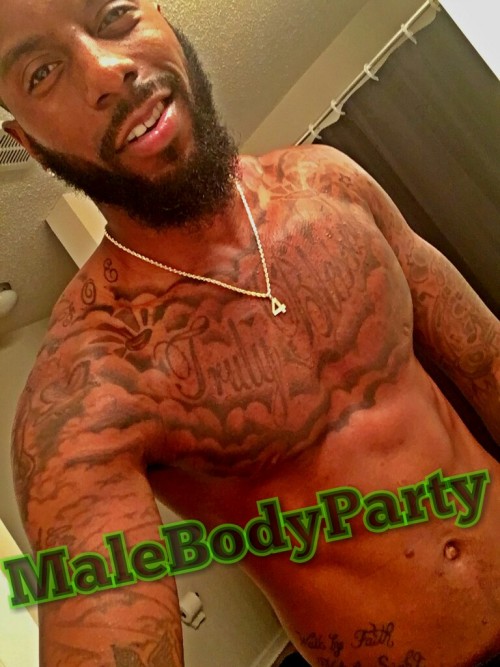 dachocolatefactory:  malebodyparty:  Exposed, porn pictures