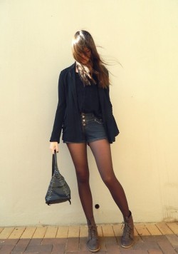 fashion-tights:  Peace off Mind (by Lootsin